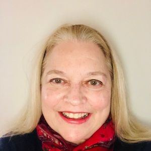 Meet your Posher, Marianne